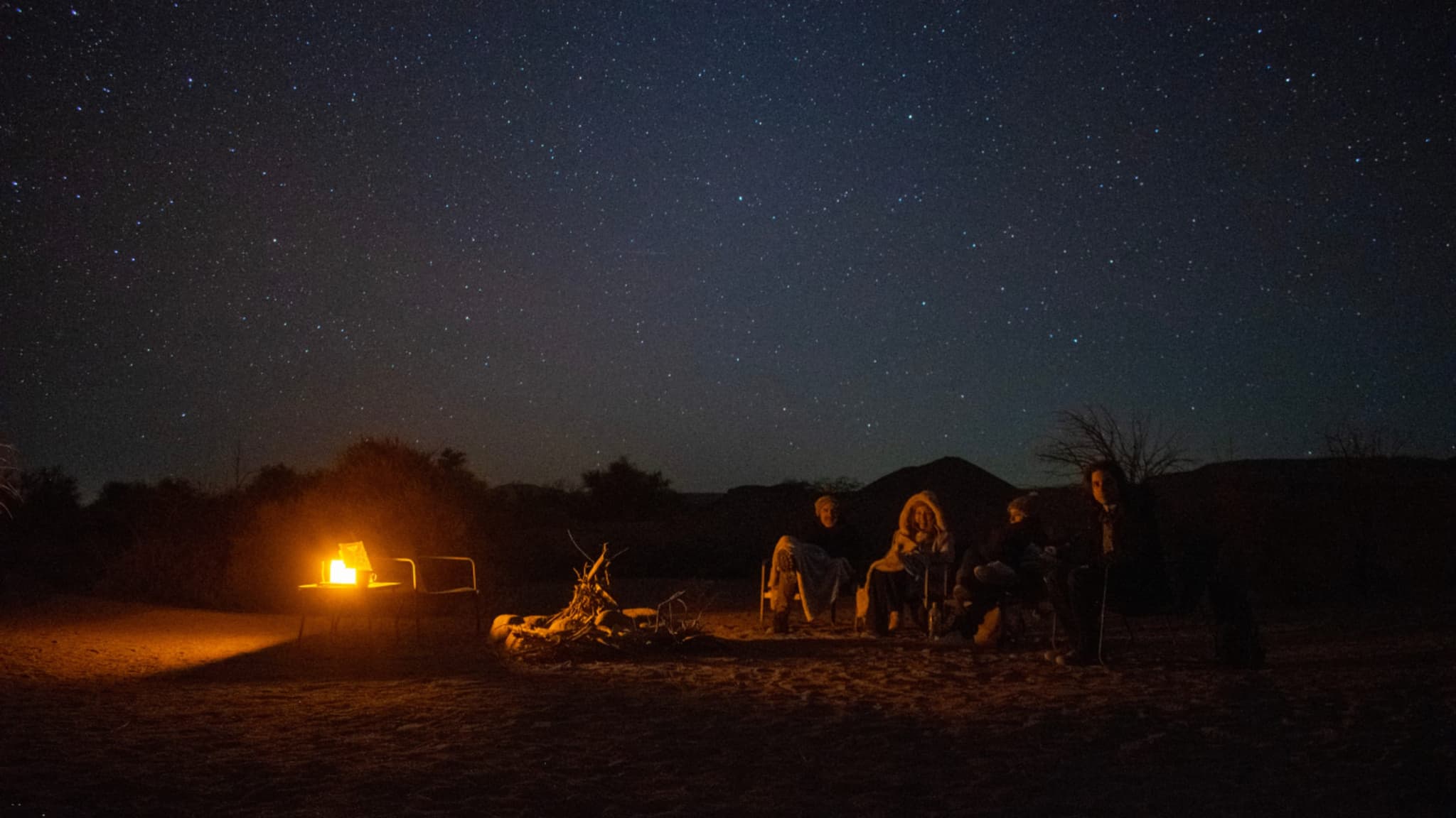 Descubre la Magia del Cielo Nocturno en el Desierto de Atacama